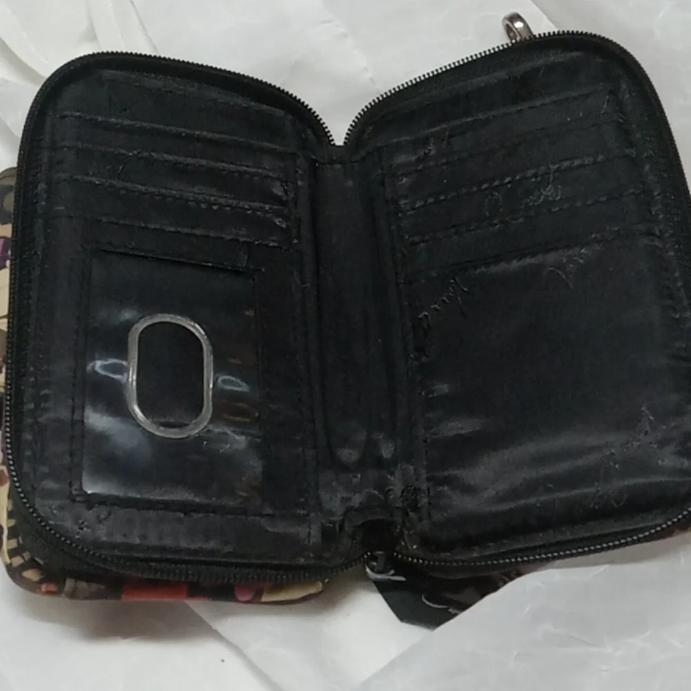 Vera bradley floral wallet/wristlet